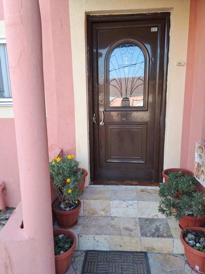Spiros Corfu Apartment